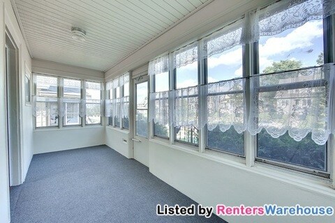 Foto del edificio - 3715 Dupont Ave N