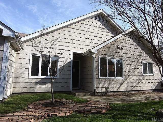Building Photo - 4210 Pin Oak Dr
