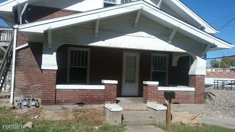 Primary Photo - 2 br, 1 bath Apartment - 710-A Monroe