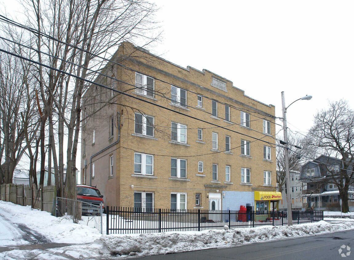 Building Photo - 20 Greenfield St