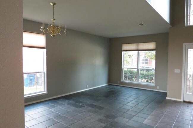 Building Photo - 1040 Ponderosa Ridge