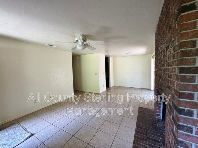 Foto del edificio - 4417 SW 71st Terrace