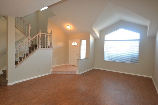 Building Photo - 7897 Desert Willow Dr