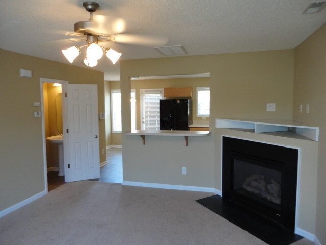 Building Photo - 701 Woodgreen Drive