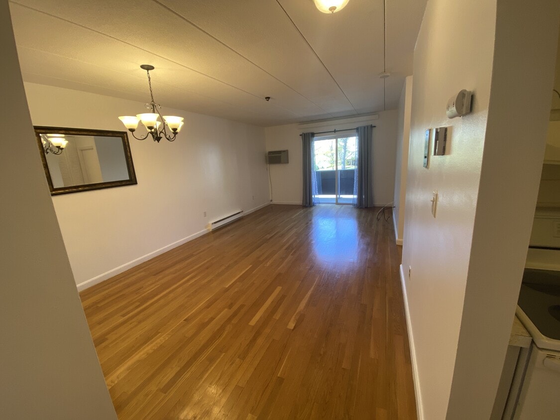 179 Presidents Ln Unit 4M, Quincy, MA 02169 Condo for Rent in Quincy