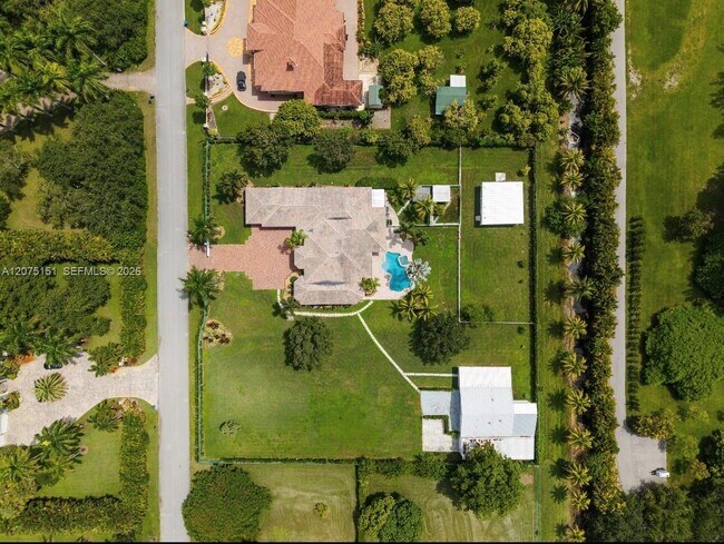 Foto del edificio - 6101 SW 180th Terrace