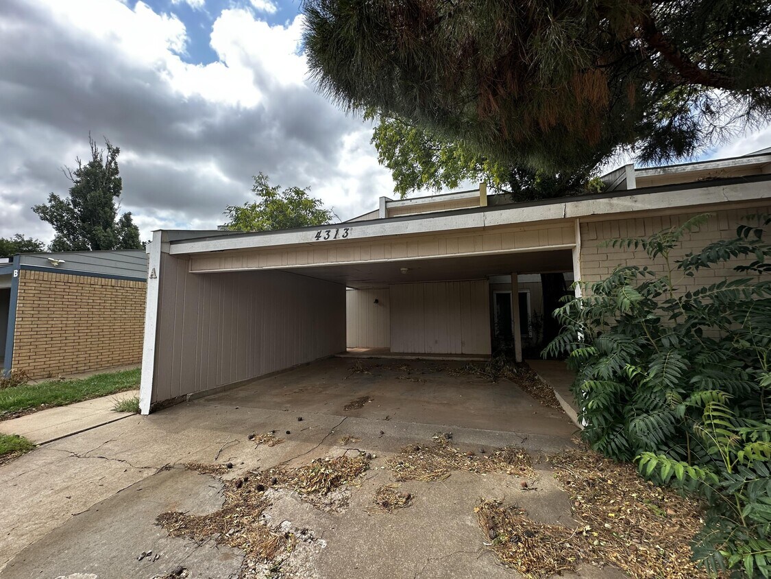 Foto principal - 4313 53rd St