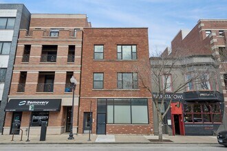 Building Photo - 4345 N Lincoln Ave