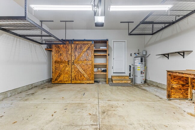 Foto del edificio - 856 Bear Creek Dr