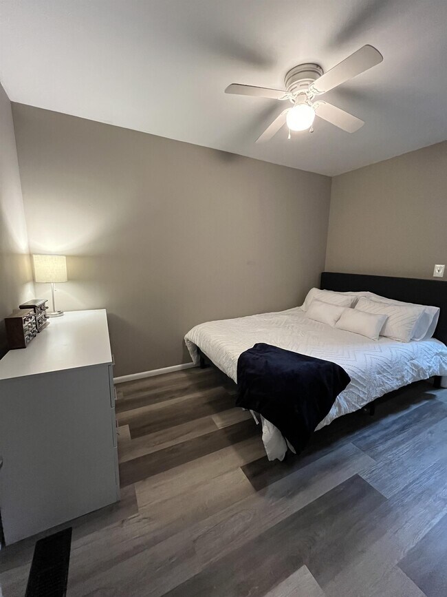 Foto del edificio - 618 Dogwood Dr