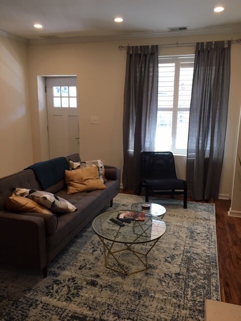 Foto del edificio - 1003 P Street NW Unit A, Washington, DC 20001