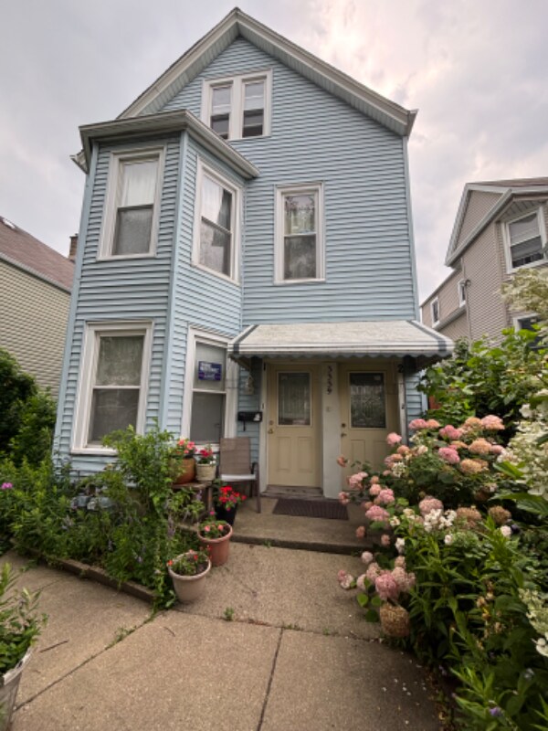 Primary Photo - 3339 W Cuyler Ave