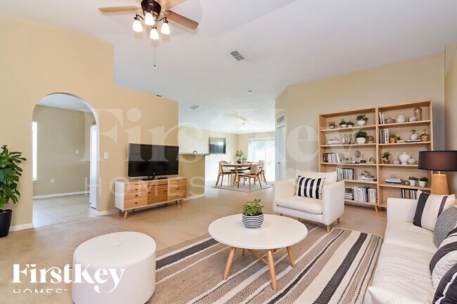 Foto del edificio - 3634 Queens Cove Blvd