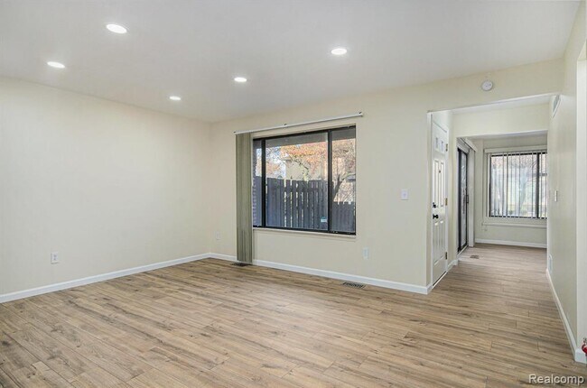 Foto del edificio - 37313 Clubhouse Dr