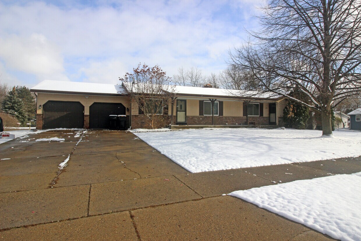 Foto principal - 4454 Lantana Dr SE