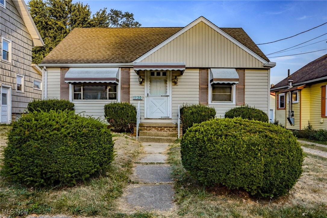 Primary Photo - 1130 Ardmore Ave SW