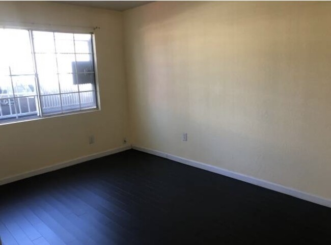 Foto del edificio - 1044 48th St