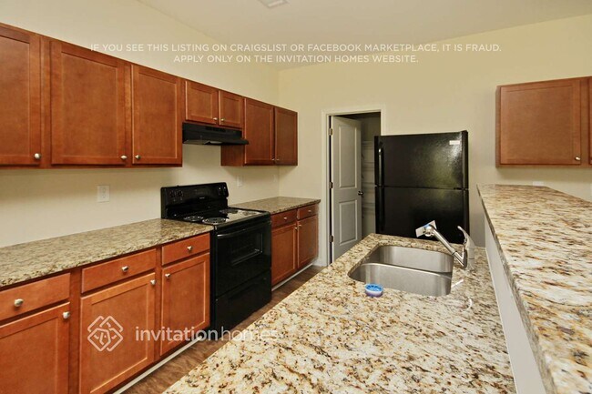 Foto del edificio - 192 Forrest Park Ln