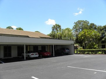 Foto del edificio - 5825 Rattlesnake Hammock Rd