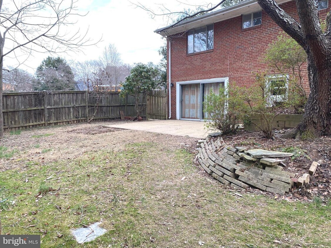 744 Lawton St, McLean, VA 22101 House Rental in McLean, VA