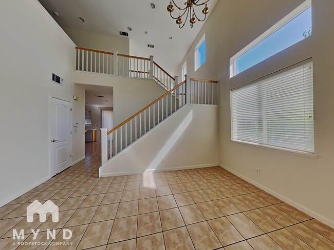 Building Photo - 133 Orchard Park Pl