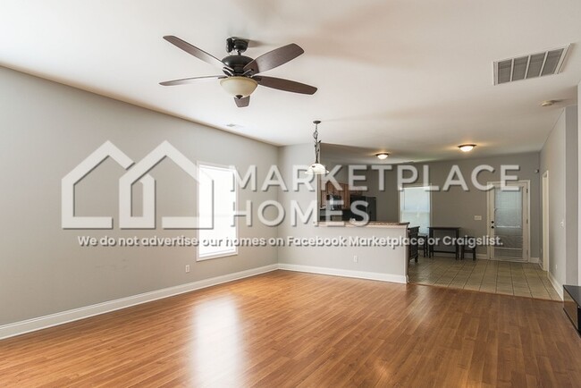 Foto del edificio - 35 Greenbrook Ct