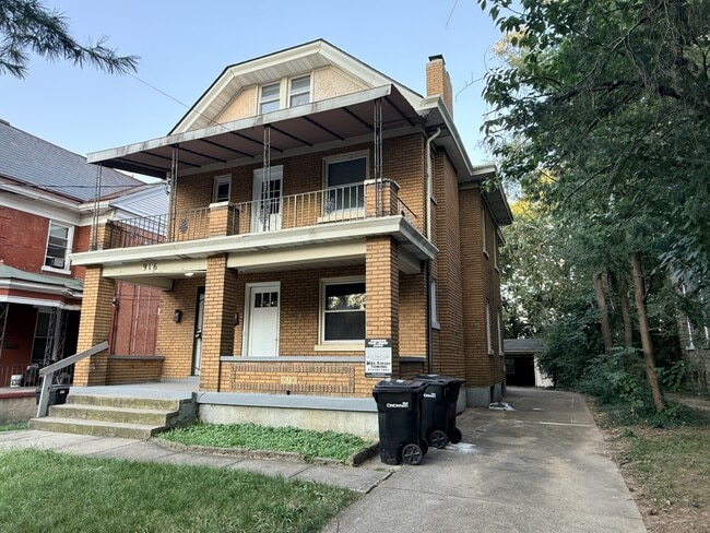 Photo - 916 Elberon Ave (Cincinnati, OH) Townhome