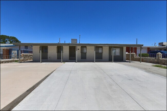 Foto del edificio - Available now!