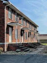 Building Photo - 3121 B Virginia Ave