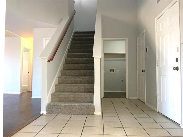 Foto del edificio - 2124 Pecan Ridge Dr