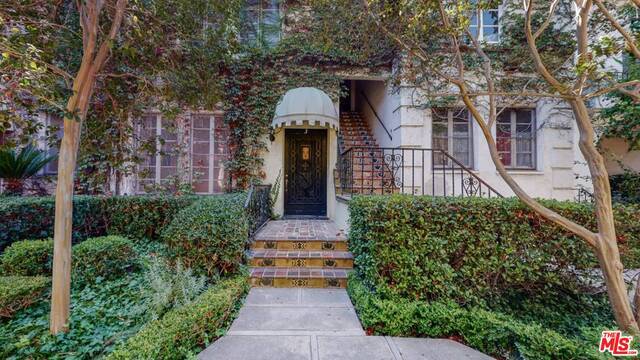 Foto principal - 450 N Sycamore Ave