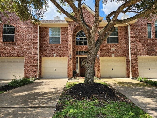 Foto del edificio - 1408 S Friendswood Dr