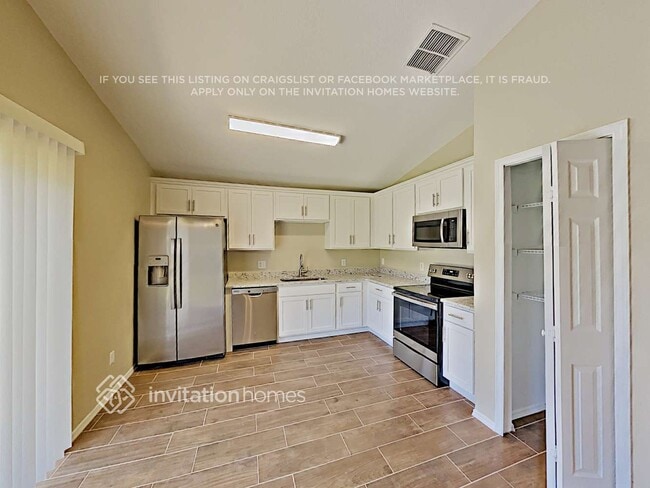 Building Photo - 1868 Americus Minor Dr