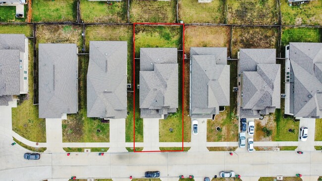 Foto del edificio - 8819 Cabin Loft Ln