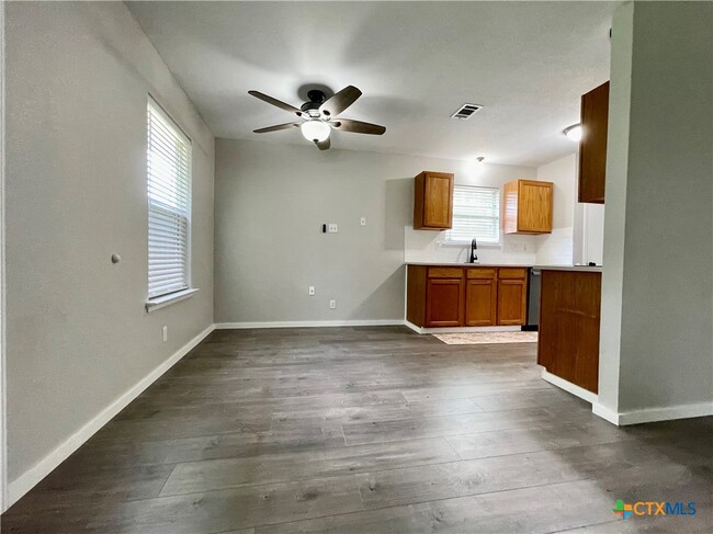 Building Photo - 2602 Cross Timber Dr