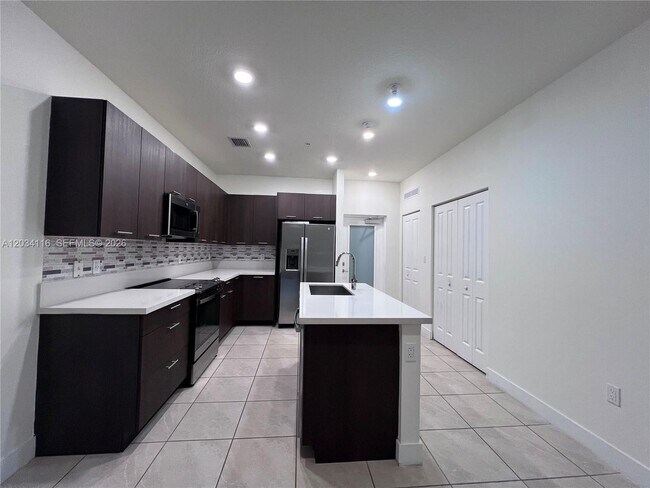 Photo - 8265 NW 41st St House