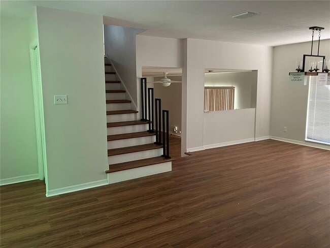 Foto del edificio - 514 Crestover Dr