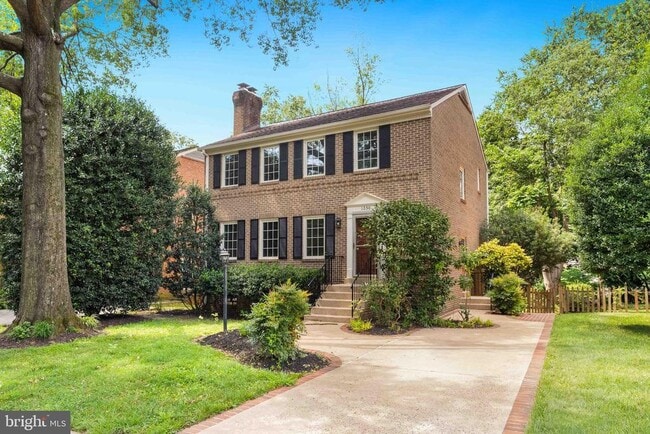Foto del edificio - 1250 Pine Hill Rd
