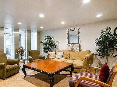 Photo - 2500 S York St Apartment