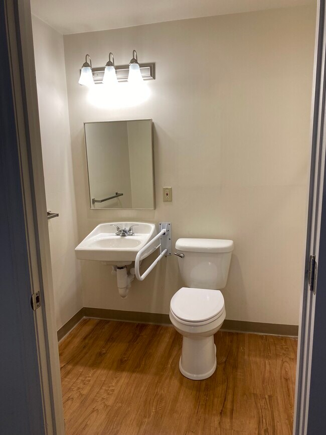 Rolla Senior Apartments Apartments in Rolla, MO