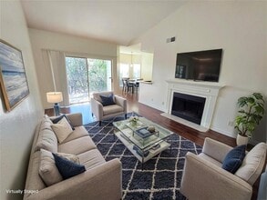 Building Photo - 6000 Shepherd Mountain Cove