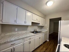 Building Photo - 113 Ridge Pl