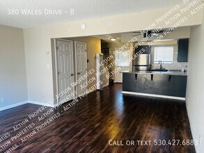 Building Photo - 380 Wales Dr