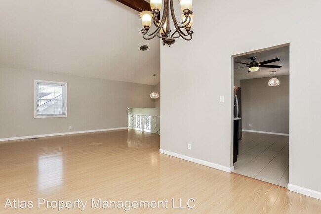 Building Photo - 4 br, 3 bath House - 15027 Isleview Drive