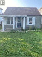 Building Photo - 720 Bensette St
