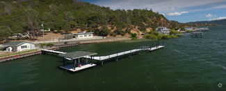 Building Photo - 10920 Lakeshore Dr