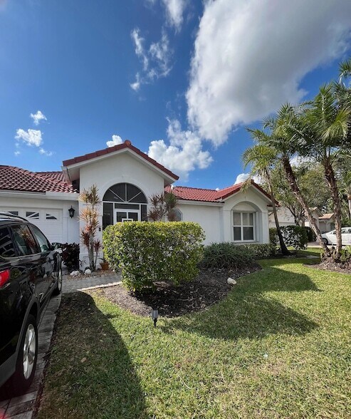 Foto del edificio - 2563 Egret Lake Dr