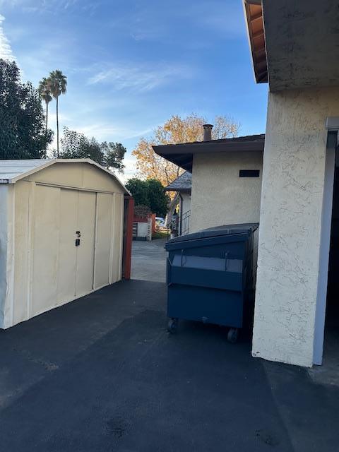 Building Photo - 651 Belladonna Ct
