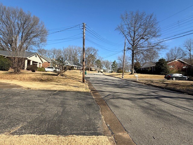 Foto del edificio - 33 Laurie Cir