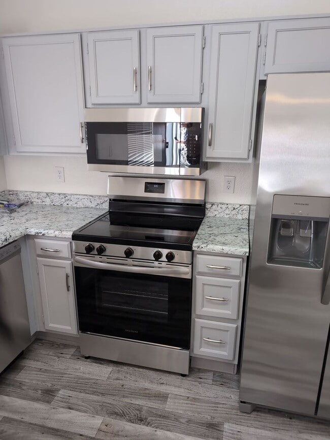 Photo - AVAILABLE NOW - NO HOA COMMUNITY!!! House